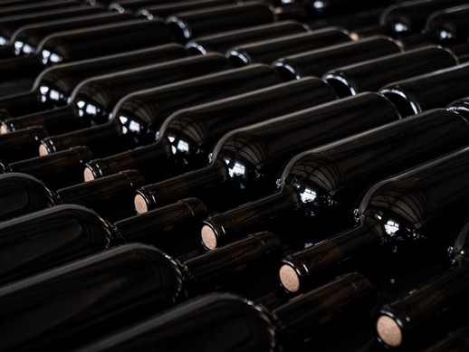 Sparkling wine storage