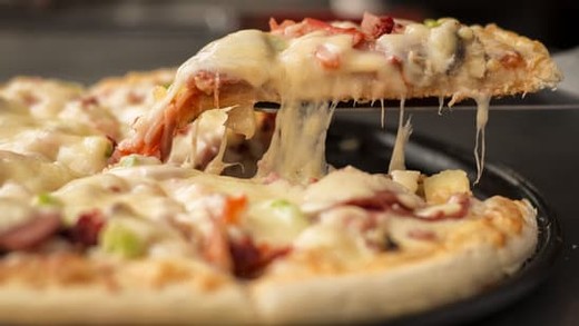 Mushroom Fontina Pizza